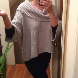 Chunky oversized cowelneck sweater- light gray